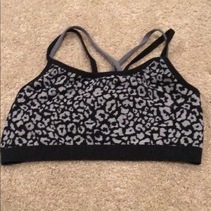 COPY - Fabletics Cheetah print sports bra